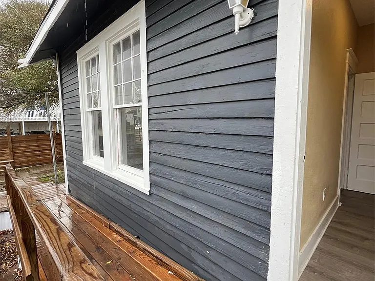 1328 Ursuline St — Photo 44