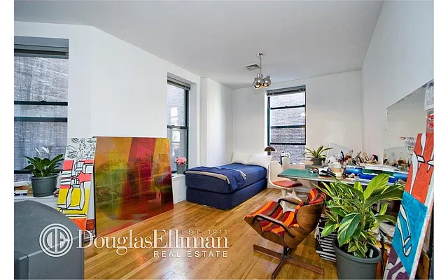Sold by Douglas Elliman | media 2