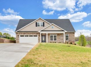28 The Jackson Of Ashley Dr, Daleville, VA 24083