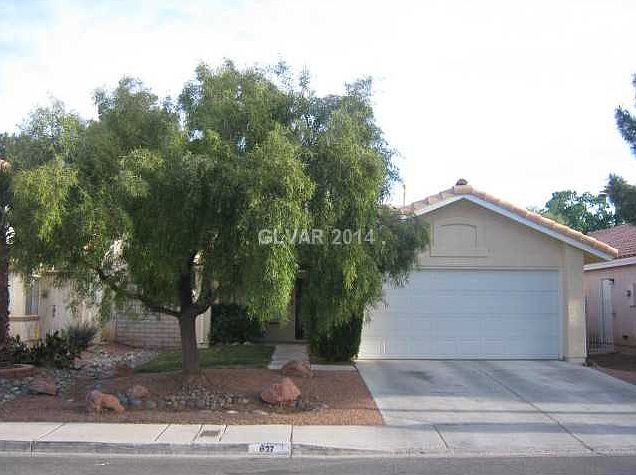 1st image of 627 Livengood Dr