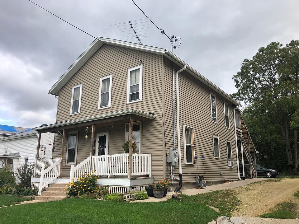 2nd image of 107 N Terrace St