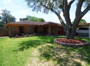 9125 Landis Dr, Beaumont, TX 77707