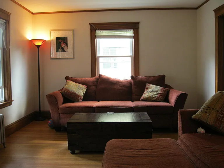 Photo from a prior tenant