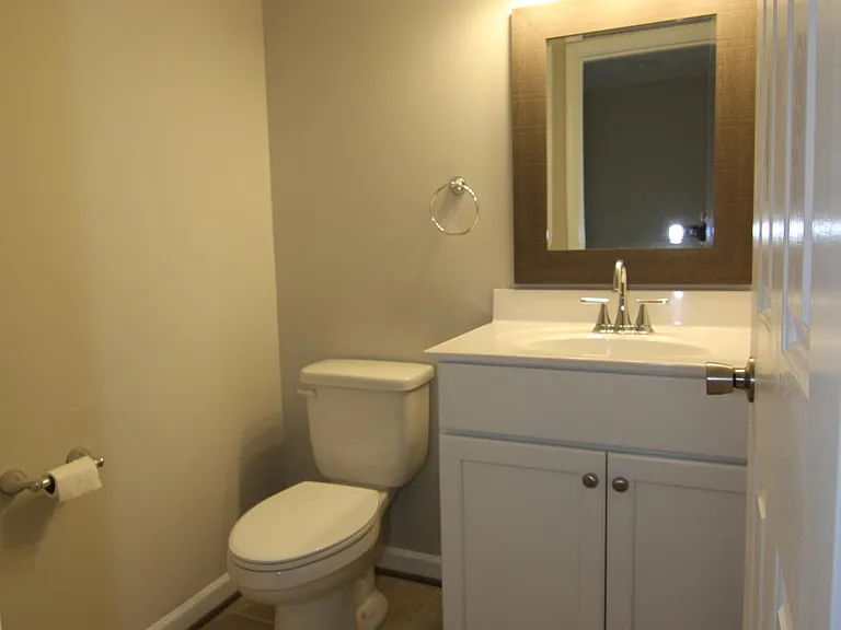 1st Floor Bathroom