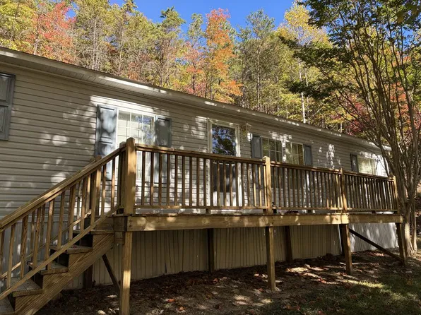 4779 Junaluska Rd, Andrews, NC 28901