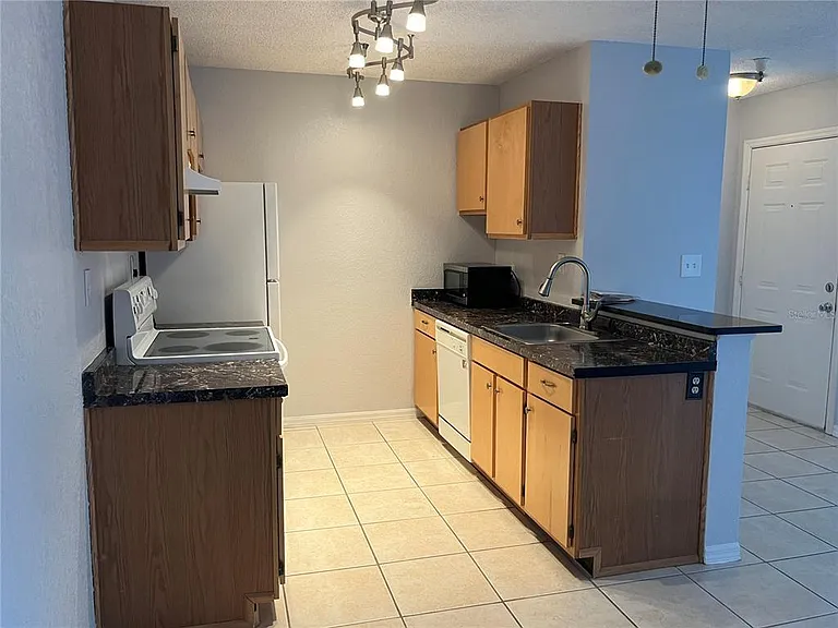 10263 Gandy Blvd N #501 — Photo 4