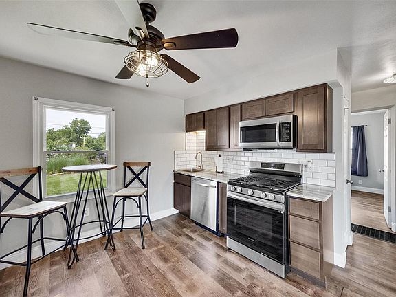 5th image of 9309 Autry Dr
