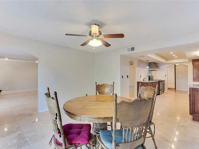 22781 Macfarlane Dr — Photo 13