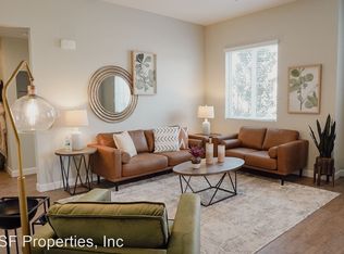 3143 E Matoian Way #10876709, Fresno, CA 93710
