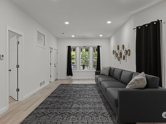 4th image of 698 Prospect Ave #1