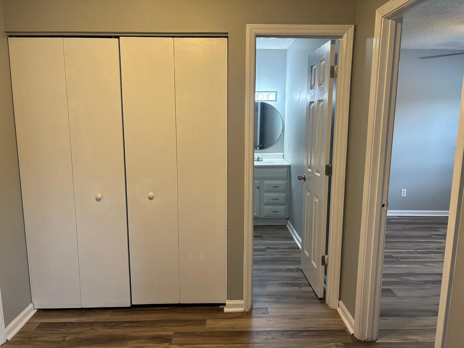 Mallard Trail Apartments - 211 Unit B4 — Photo 3