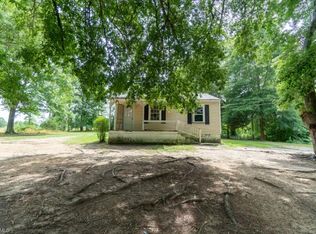 2230 Melrose Dr, Burlington, NC 27217