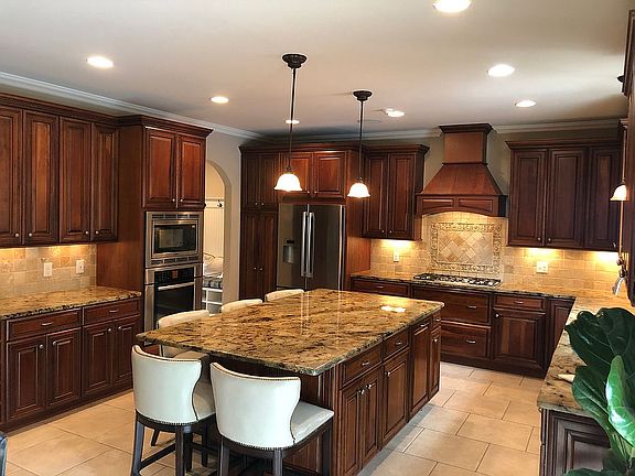 2nd image of 7755 Jolain Dr