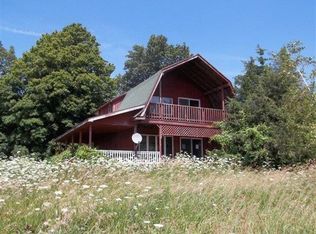 3522 218th Ave, Decorah, IA 52101