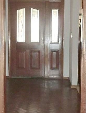 3rd image of 3702 Sweetwater Dr