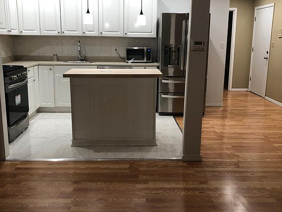 3rd image of 816 Newark Ave
