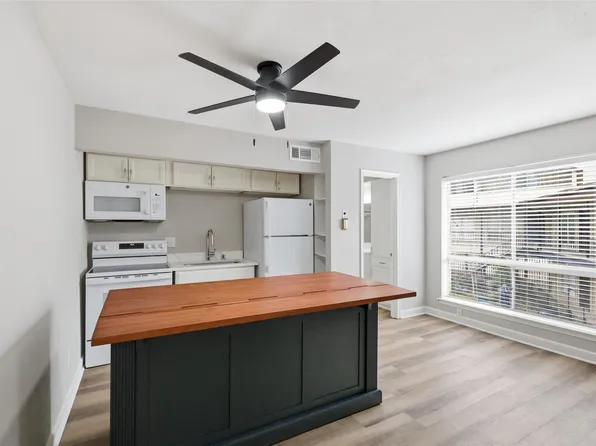 5000 Bowser Ave APT 214, Dallas, TX 75209