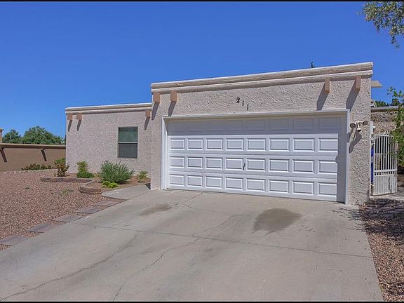 3rd image of 211 Flynn Dr
