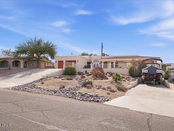 3rd image of 920 Paso Dr