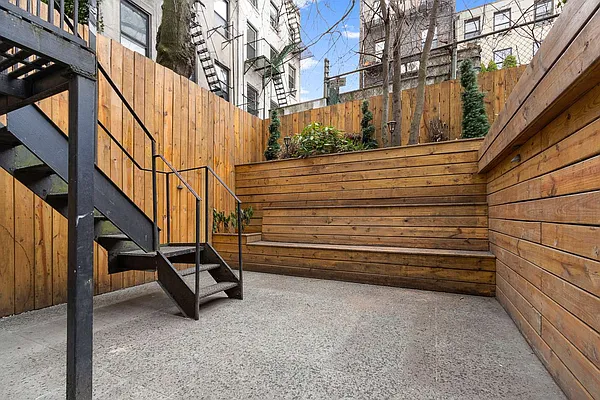 Rented by Compass | media 17