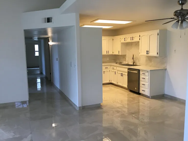 1542 E Alluvial Ave #128 — Photo 7