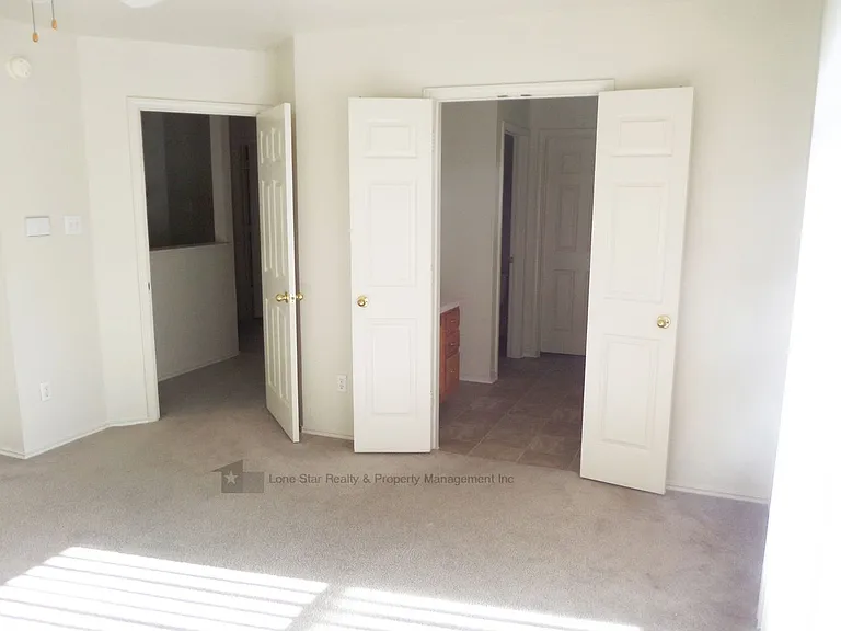 1312 Saddle Dr — Photo 17