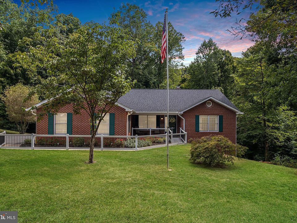 1st image of 38177 Etna Ct