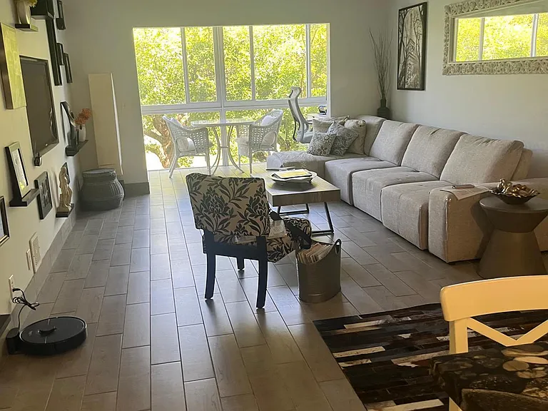 1401 SW 128th Ter #309H — Photo 7