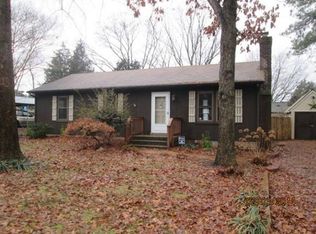 3218 Hollyglen Ct, Midlothian, VA 23112