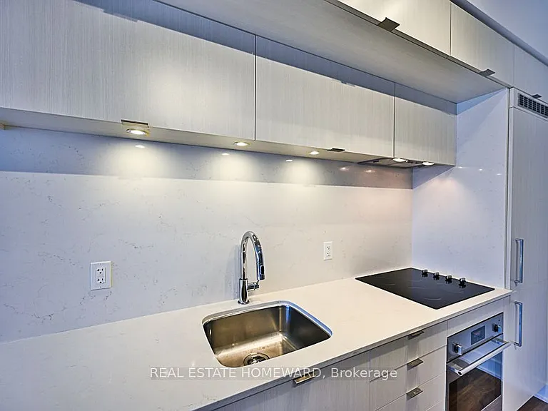 38 Cameron St #610 — Photo 14