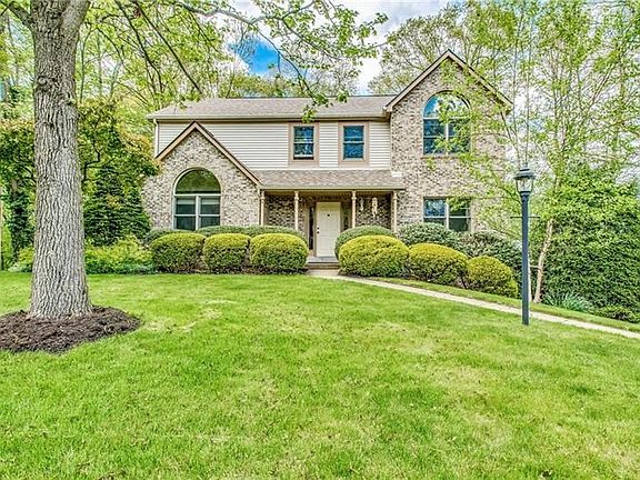 2nd image of 149 Village Dr