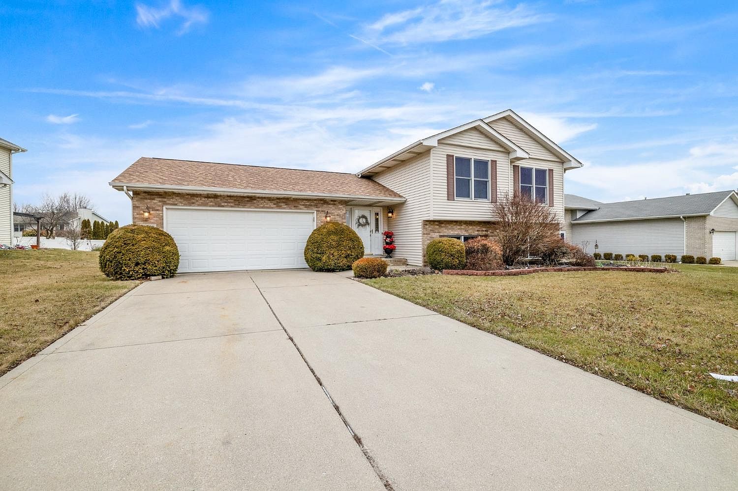 1270 W 97th Pl, Crown Point, IN 46307 | Zillow