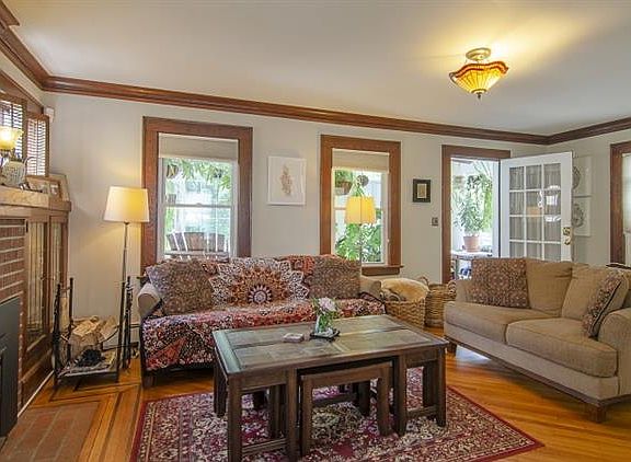 3rd image of 20 Randolph Pl