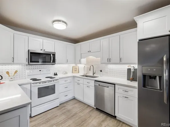 655 S Alton Way #7D, Denver, CO 80247