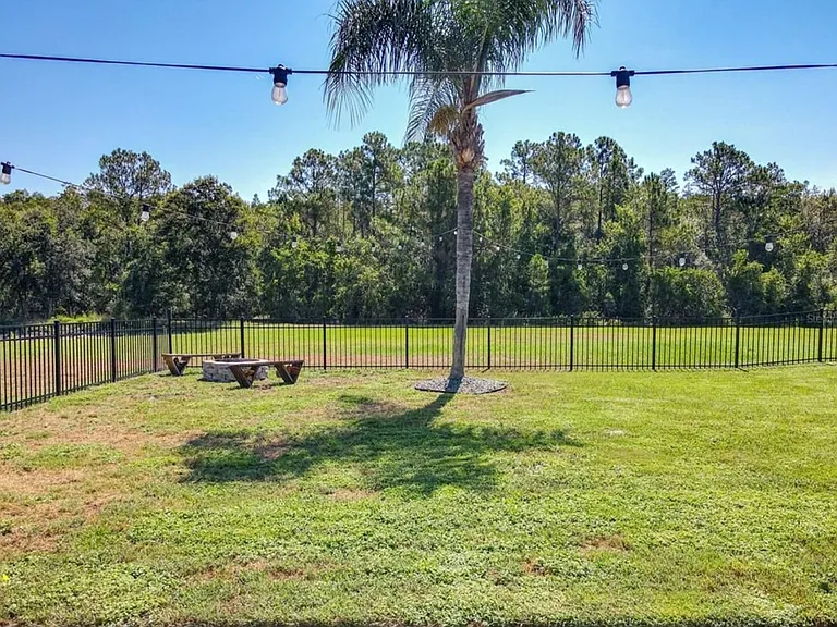4400 Thermal Ln — Photo 39