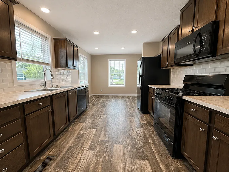 71400 Van Dyke Rd #287 — Photo 5