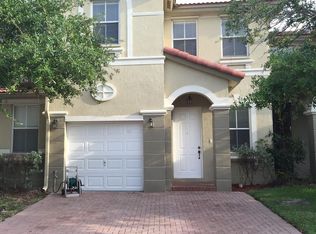 10923 NW 79th St, Doral, FL 33178