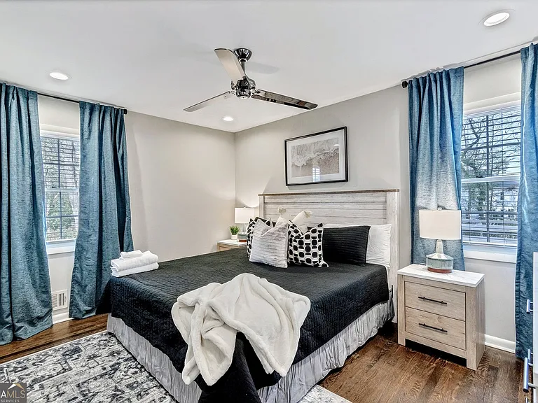 2480 Powers Ferry Dr SE — Photo 13
