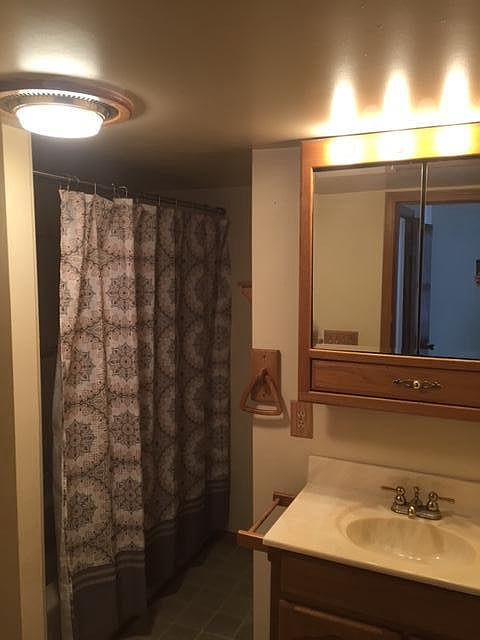 2nd image of 310 E Hennepin St