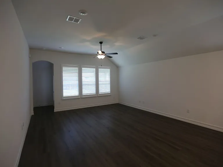 3412 Marginal Dr — Photo 9