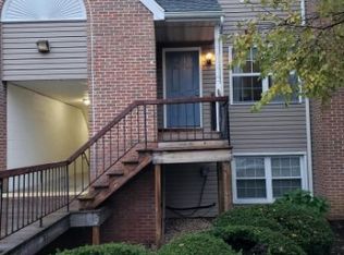 808 Christopher Dr, Reading, PA 19610