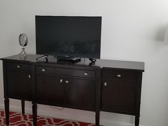 3rd image of 133 NE 2nd Ave APT 402D