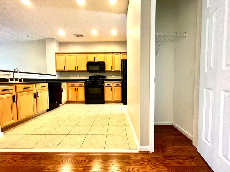 787 Brookside Parc Ln — Photo 6