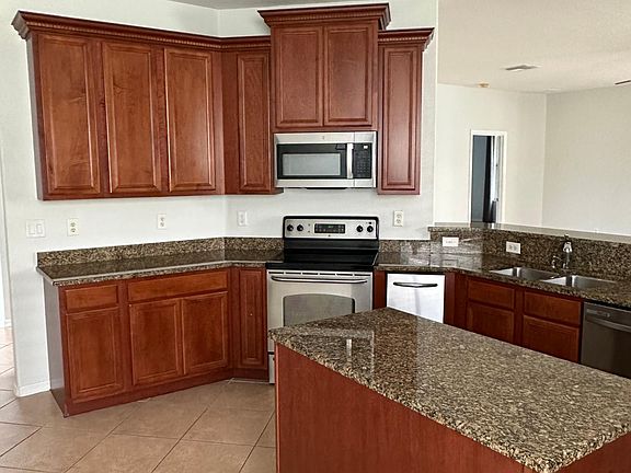 5th image of 10837 Cory Lake Dr