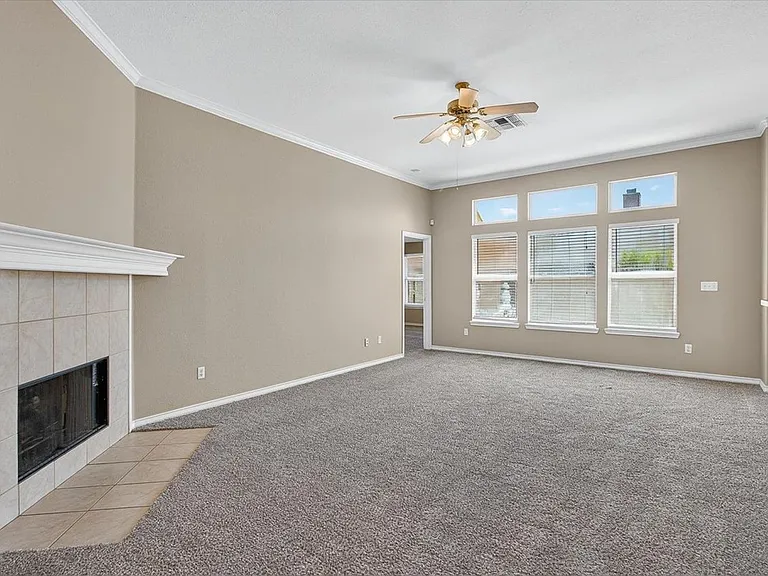 5933 Brightwood Dr — Photo 6