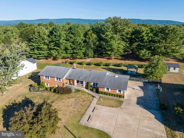 3658 Rockland Rd, Front Royal, VA 22630