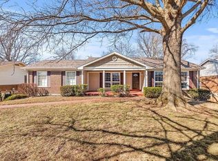 6587 Epphingham Ln, Florissant, MO 63033