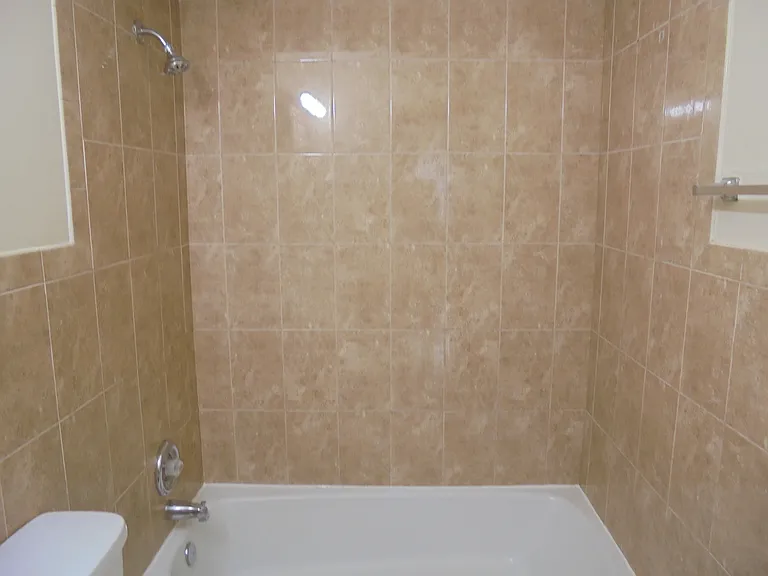 5310 N Chester Ave #301 — Photo 11