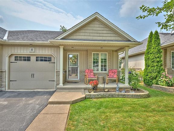 2nd image of 8 Jenny Cres S