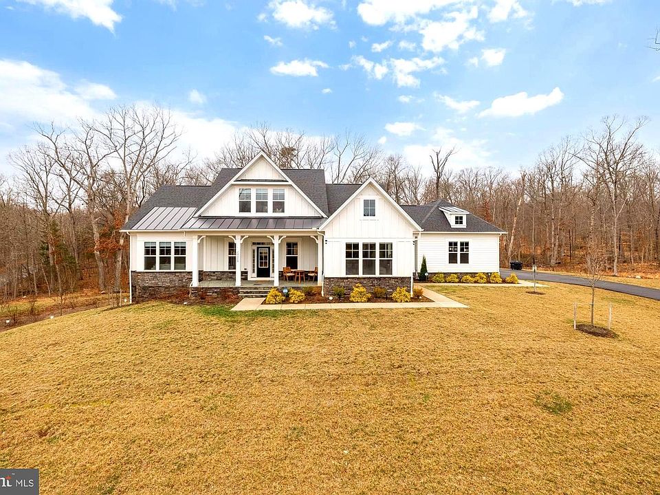 1st image of 12650 Popes Head Rd